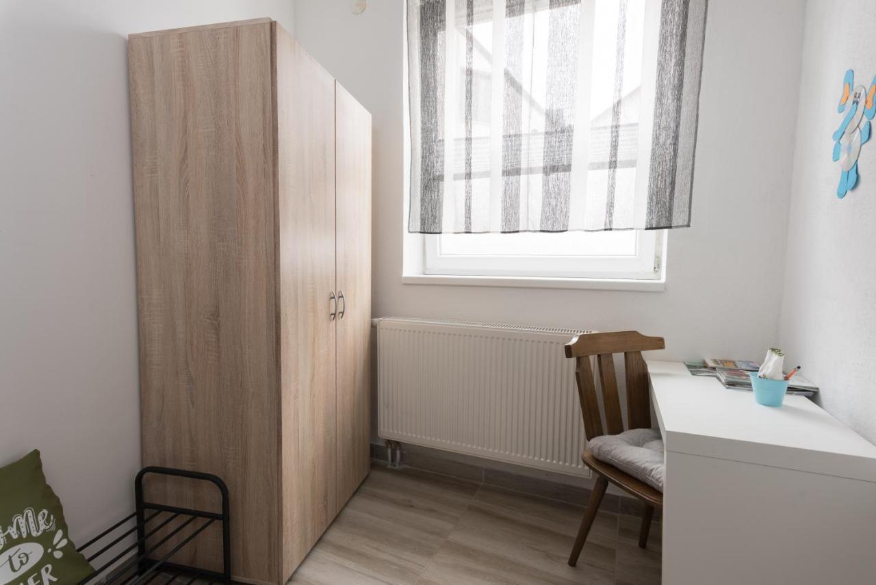 Apartmani Kod Marka Pozega Zewnętrze zdjęcie