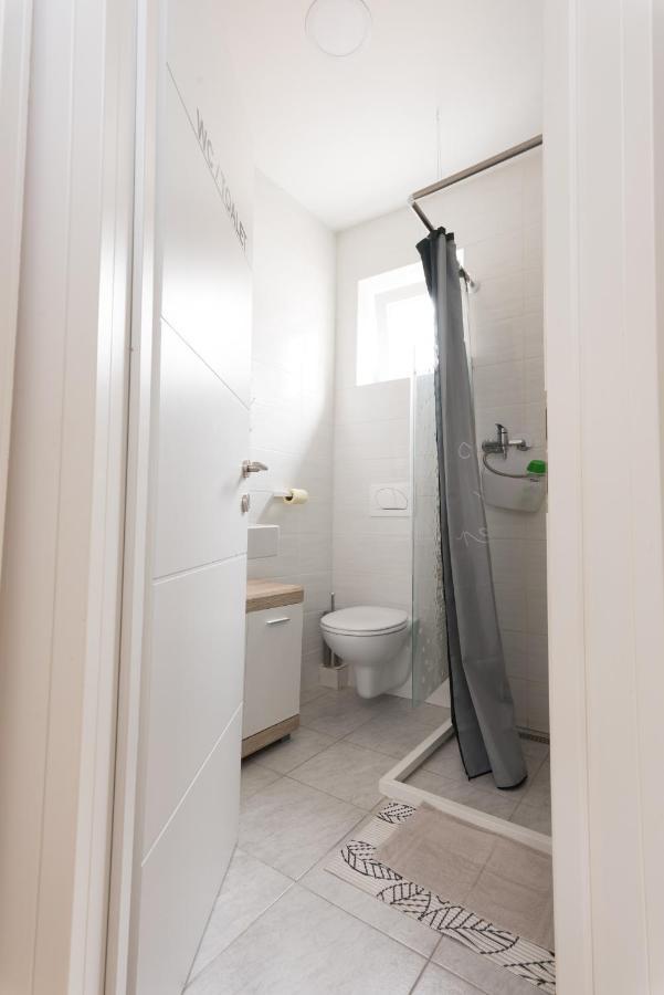 Apartmani Kod Marka Pozega Zewnętrze zdjęcie